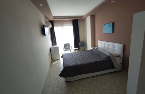 Artikli Hotel | Discover ATLAS BUTİK OTEL: Relax by the Pool & Dine Well