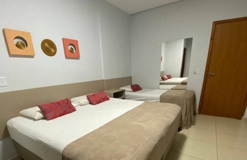 Plano Diretor Sul Hotel | Cozy Atlas Hotel II: Family-Friendly with Breakfast Included