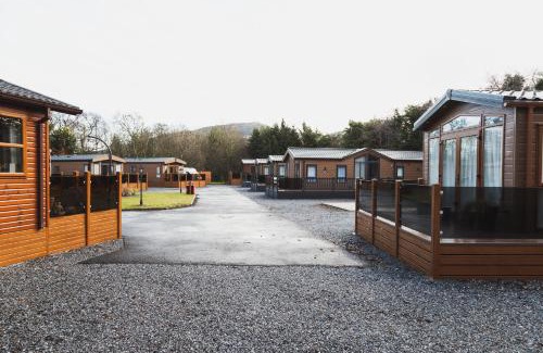 Auchterarder Cabin | Discover Atlas Ovation Lodge: Family-Friendly Comfort Awaits