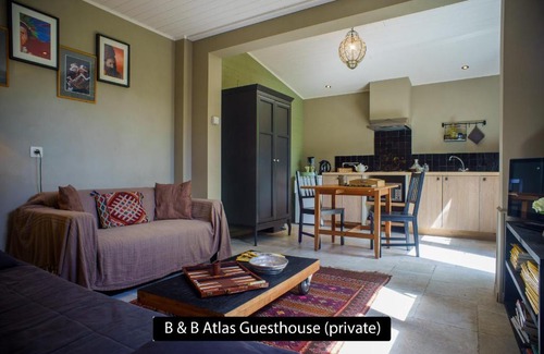 Sint-Andries Bed & Breakfast | Inviting Atlas Private Guesthouse: Highly Rated & Family-Friendly