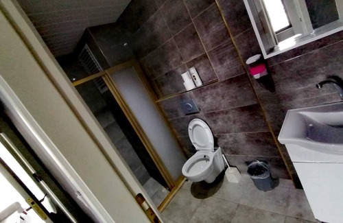 Yenisehir Apartment | Atlas Suit: Family-Friendly Stay with Breakfast Included