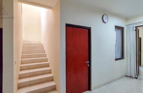 Sentul City House | Comfortable Atmosfer Guest House Sentul with Kitchen Access