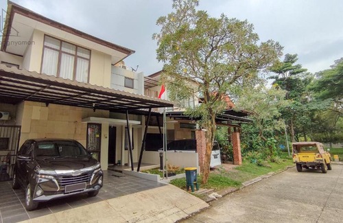Sentul City House | Comfortable Atmosfer Guest House Sentul with Kitchen Access