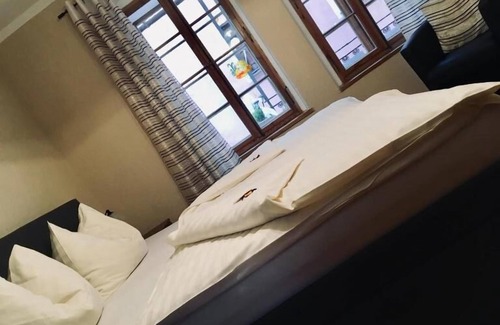 Loket Hotel | Inviting Atmosfera: Guest Rated 9.8 with Spa & Dining