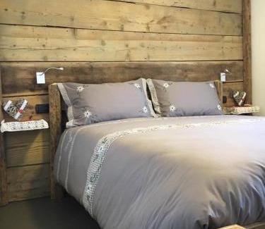 Fraviano Bed & Breakfast | Mountain Vibe Retreat: Pet-Friendly & Family-Oriented Stay