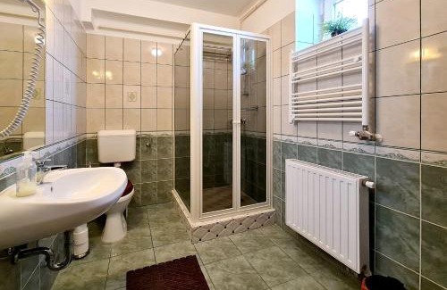 Sarvar Apartment | Oceanfront Atmoszféra Apartman with Exceptional 9.6 Rating