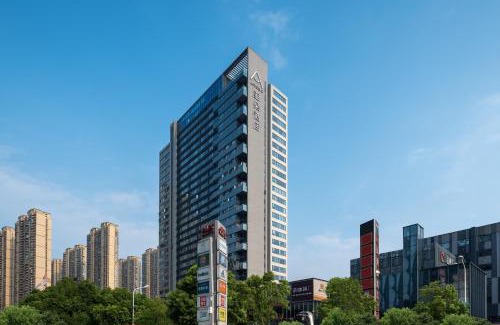 Yue Lu Hotel | Discover Comfort at Atour Hotel Changsha Binjiang Center