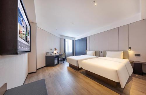 Baiyun Hotel | Discover Atour Hotel Guangzhou Baiyun: Family-Friendly Stay