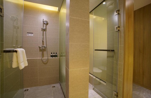Sanyuanli Hotel | Comfortable Stay at Atour Hotel Guangzhou Yueqiao Branch
