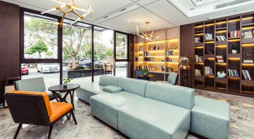 Pudong Hotel | Convenient Atour Hotel Near Shanghai Pudong Airport