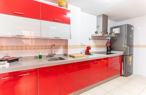 Almeria Apartment | ATP La Goleta 5 minutes from the beach, next to UD Almeria Stadium, Free Parking!
