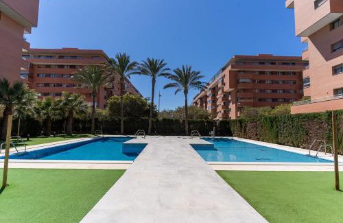 Almeria Apartment | ATP La Goleta a 5 minutos de la Playa, Frente al UD Almería Stadium y Parking Privado Gratis!