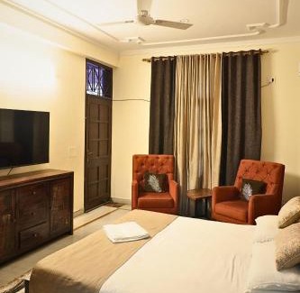 Rishikesh Cabin | Atreya Boutique Cottage Serene Villa Near Ram Jhula