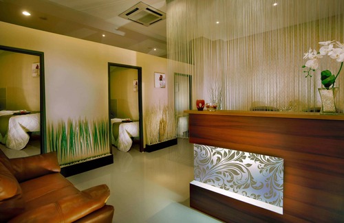 Tangerang Hotel | Discover Atria Residences Gading Serpong: 4-Star Comfort & Amenities