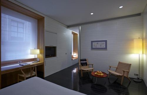 Caceres Old Town Hotel | Unforgettable Stay at Atrio: 5-Star Oceanfront Oasis