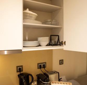 Monserrate Apartment | Eco-Friendly Atrium Areias: 4-Star Oceanfront Retreat
