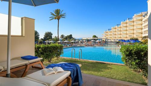 Petaloudes Hotel | Experience Atrium Platinum Resort & Spa: 5-Star Oceanfront Bliss