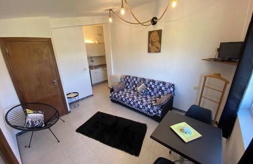 Salcidos Apartment | ATTIC APARTMENT OVERLOOKING THE MOUTH OF THE RIVER: IDEAL FOR COUPLES