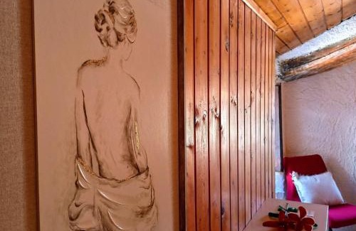 Brunate Apartment | Attic at the foot of the Mountain