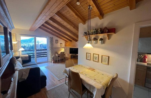 Montana Apartment | Idyllic Attic Gem with Breathtaking Lake Moubra Views
