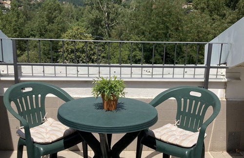 Pavana Apartment | Cozy Attic with Terrace – Family-Friendly Getaway