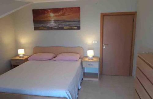 Isca Marina Apartment | Oceanfront Retreat at Attichetto Vista Mare for Families