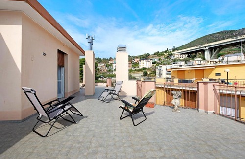 Arenzano Apartment | Discover Attico di Silvy e Kikka: 4-Star Family Retreat