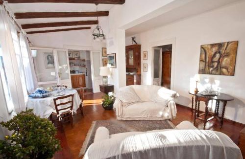 Oristano Apartment | Charming Penthouse with Tower Views - Pet Friendly Retreat