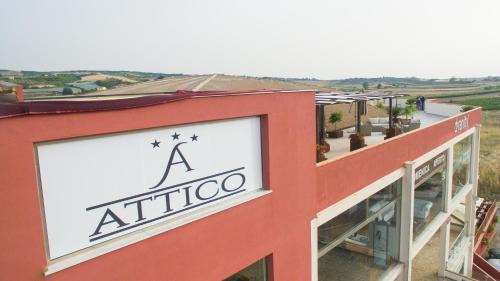 Canicatti House | Exceptional Attico: 4-Star Hotel with Pool & Hot Tub
