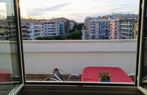 Tuscolano Apartment | Bright Attico with Terrace near Metro A & Free WiFi