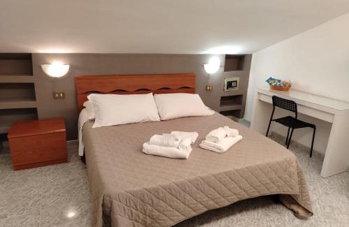Isola Sacra Apartment | Convenient Fiumicino Attico Panoramico Near Airport