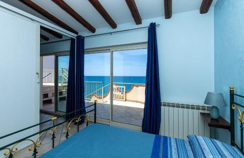 Capo d'Orlando Apartment | Beautiful Attico VISTA MARE: Family and Pet-Friendly Retreat