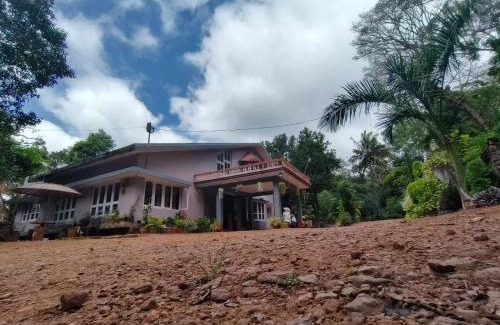 Somvarpet House | Pet-Friendly Stay at Attimara Homestay for Families