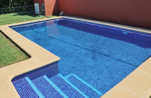 Campano House | Inviting Villa Retreat with Private Pool & Spa Amenities