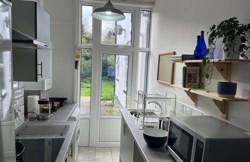 Birmingham Apartment | Guest Rated 10/10: Cozy Self-Contained Apartment Near Birmingham