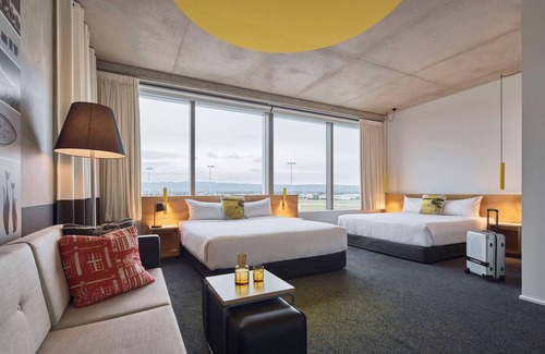 Adelaide Airport Hotel | Discover Atura Adelaide Airport: Top-Rated Stay with Amenities