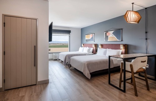 Dupont Hotel | Explore Atwell Suites Denver Airport: Top-Rated Comfort