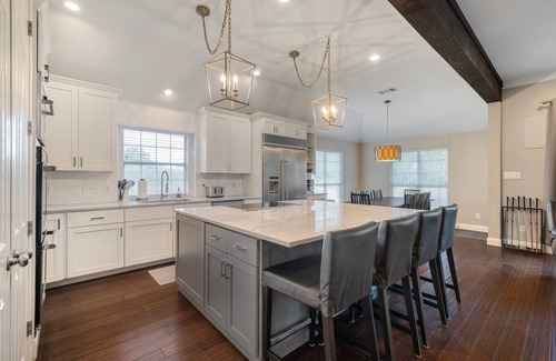 Scofield Farms House | Experience ATX Luxe: Golf, Hot Tub & Family-Friendly Fun