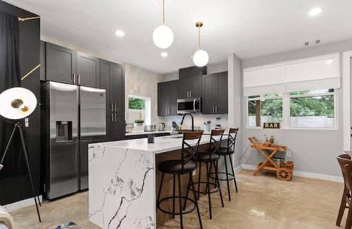 St. John - Coronado Hills Condo | ATX Luxury Retreat - Sleeps 6, Updated, NEW!