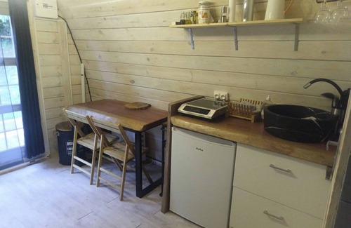 Anjou Cabin | Atypical gite in the heart of a horse farm: swimming pool, Nordic bath, mini farm.