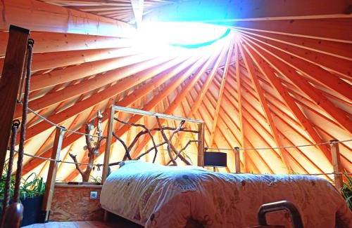 La Capelle-les-Boulogne House | Unique Atypique Yourte - Guest Rated 9/10 Experience