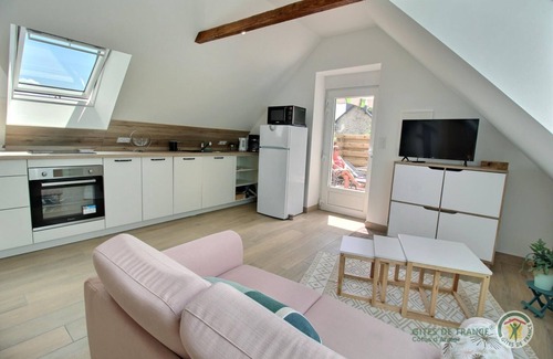 Plouisy House | Discover au blé: Family-Friendly Gîte in Plouisy