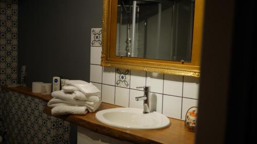 Fontaine-Francaise House | Pet-Friendly Retreat with Ocean Views in Fontaine