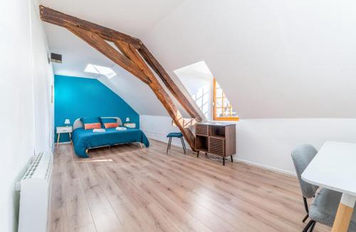 Joigny Apartment | Discover Au cœur de joigny: Top-Rated with Restaurant Access