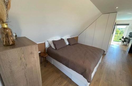 Baelen Apartment | Cozy Studio with Pool Near Fagnes - Perfect for Families