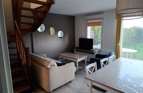 Etaples House | Ideal Retreat at Au cœur de la baie de Canche for Families