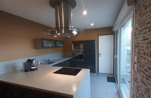 Oust-Marest House | Relaxing Retreat in Au cœur de la vallée: Ocean View & More