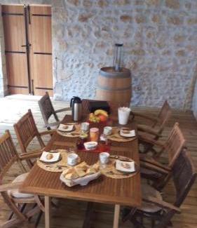 Saint-Estephe Bed & Breakfast | Explore Au cœur des vignobles: Rated 9.1 by Guests
