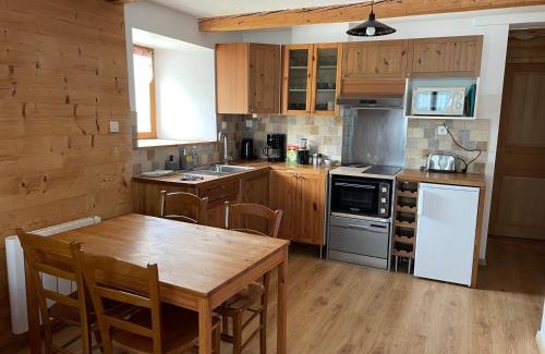 Les Rousses Apartment | Discover Comfort in Au Cœur du Massif Jurassien
