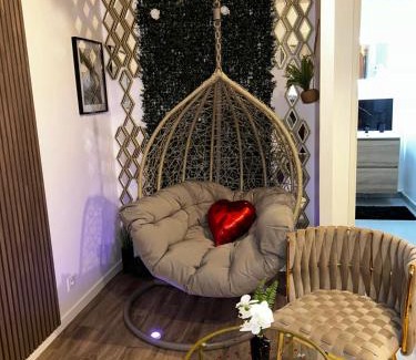 Cergy Apartment | Discover Au cœur du nouveau Cergy Aren Park with Spa & Hot Tub